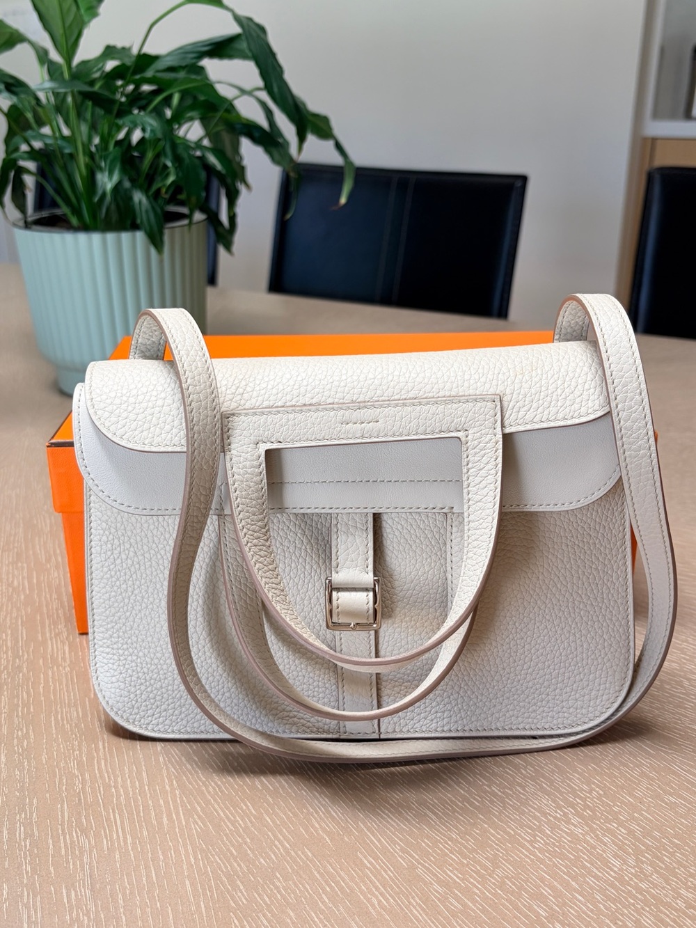 Hermes Halzan 25 beton 8L